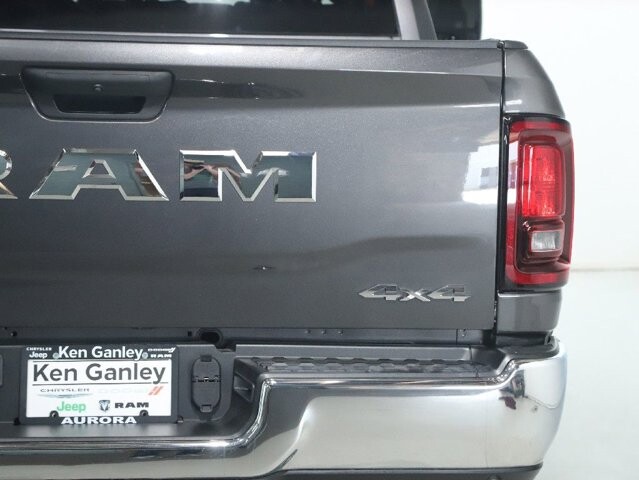 2025 RAM 2500 in Bedford, OH 44146 - 18131377 47