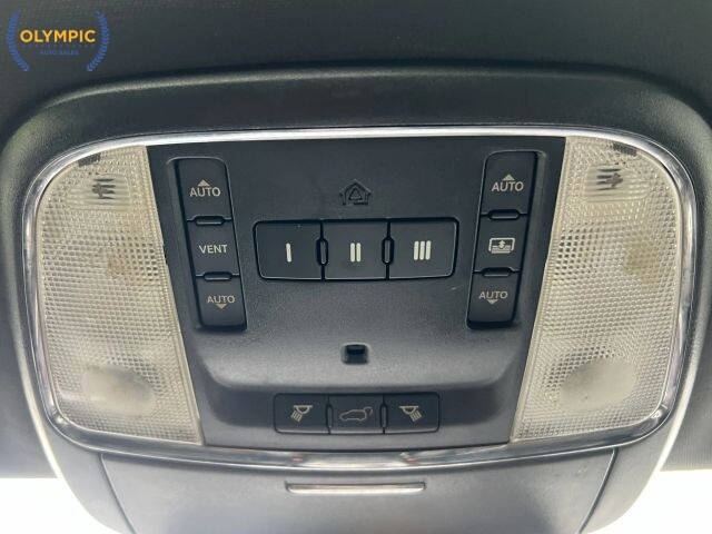 2015 Jeep Grand Cherokee in Decatur, GA 30032 - 18131384 40