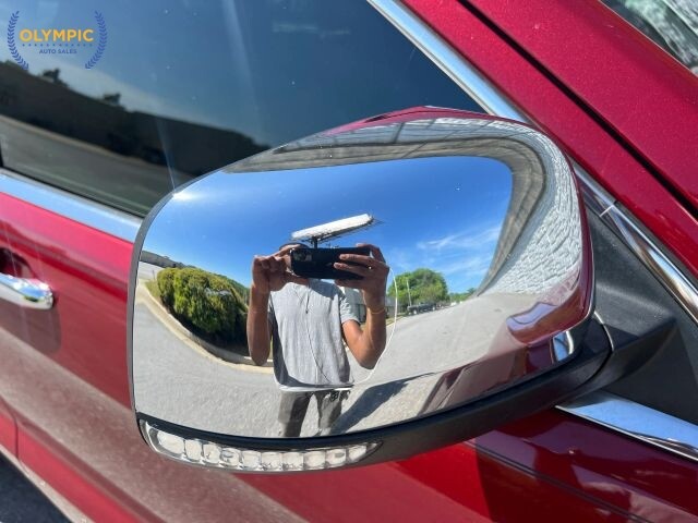 2015 Jeep Grand Cherokee in Decatur, GA 30032 - 18131384 19