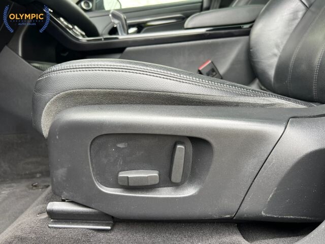 2020 Land Rover Range Rover Evoque in Decatur, GA 30032 - 18131385 35