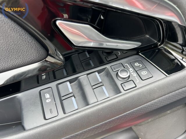 2020 Land Rover Range Rover Evoque in Decatur, GA 30032 - 18131385 37
