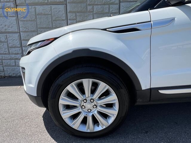 2016 Land Rover Range Rover Evoque in Decatur, GA 30032 - 18131386 9