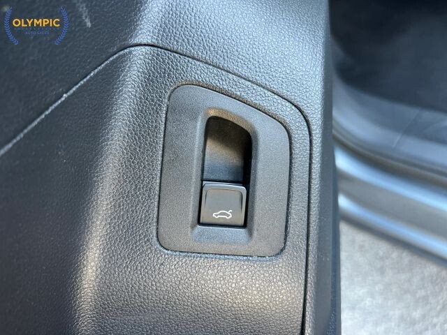 2019 Volkswagen Atlas in Decatur, GA 30032 - 18131387 37