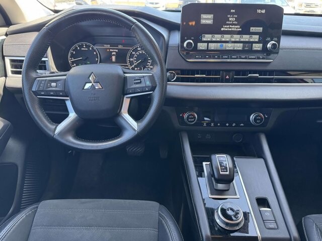 2023 Mitsubishi Outlander in Winchester, VA 22602 - 18131390 15