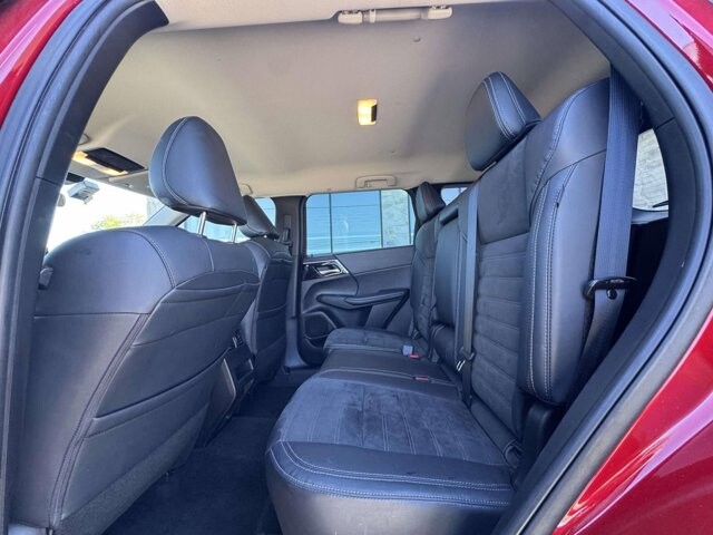 2023 Mitsubishi Outlander in Winchester, VA 22602 - 18131390 13