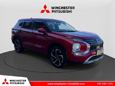 2023 Mitsubishi Outlander in Winchester, VA 22602