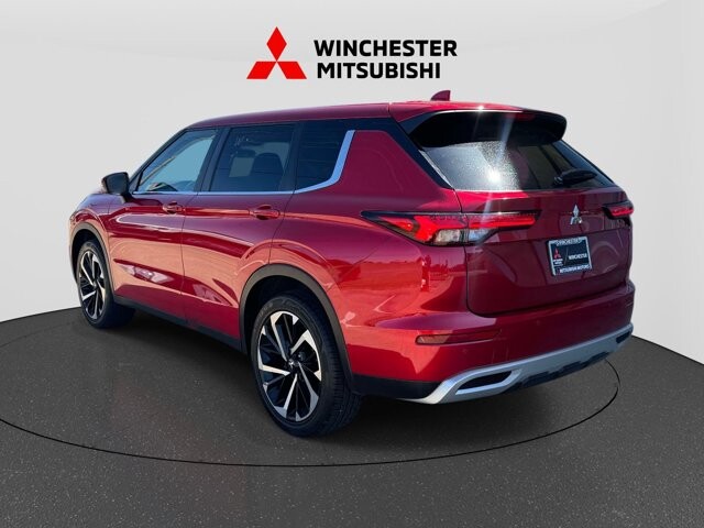 2023 Mitsubishi Outlander in Winchester, VA 22602 - 18131390 4