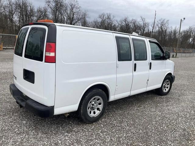 2014 Chevrolet Express 1500 in Blauvelt, NY 10913 - 18131391 6