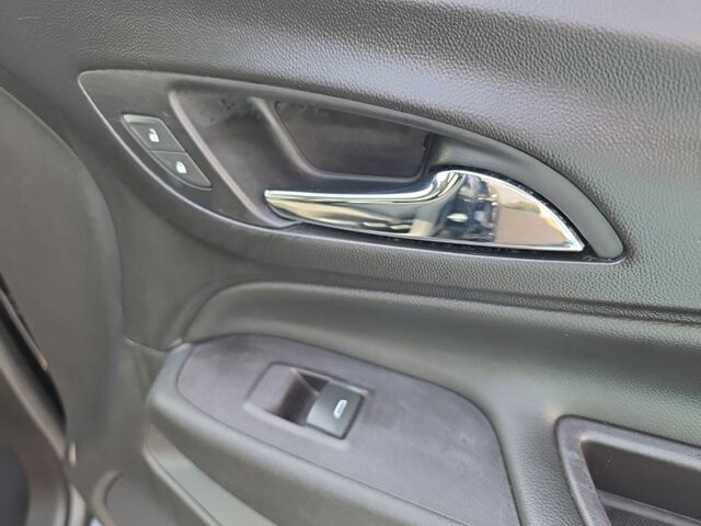 2021 Chevrolet Equinox in Marysville, OH 43040 - 18131403 43