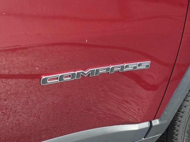 2020 Jeep Compass in Marysville, OH 43040 - 18131404 12