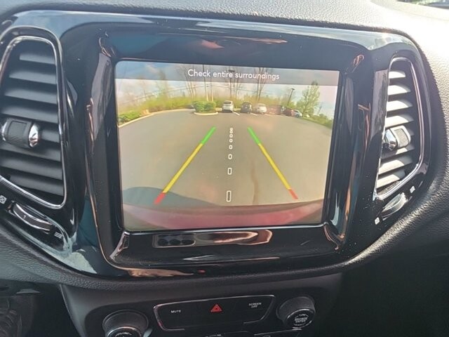 2020 Jeep Compass in Marysville, OH 43040 - 18131404 28