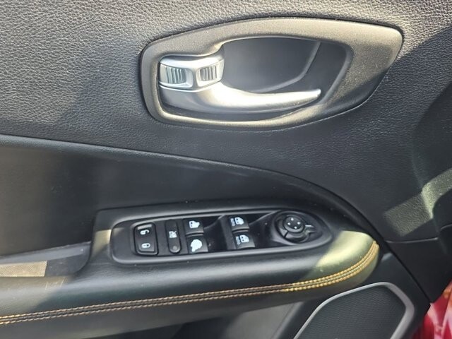 2020 Jeep Compass in Marysville, OH 43040 - 18131404 15