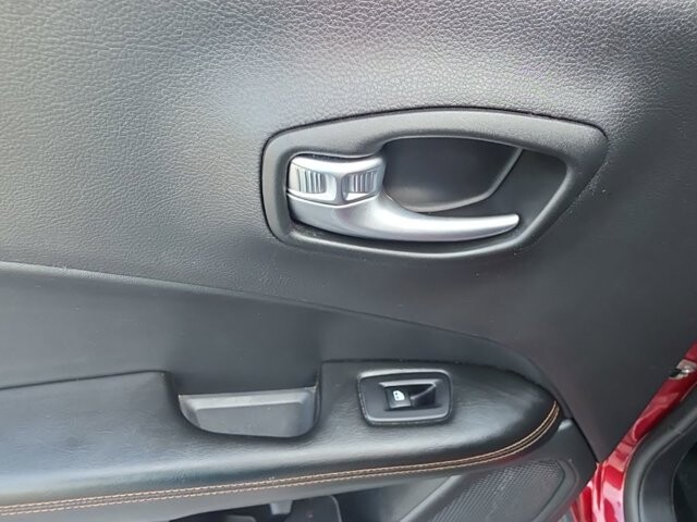 2020 Jeep Compass in Marysville, OH 43040 - 18131404 35