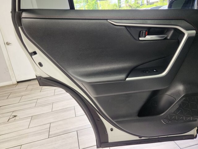 2022 Toyota RAV4 in Cinnaminson, NJ 08077 - 18131409 12