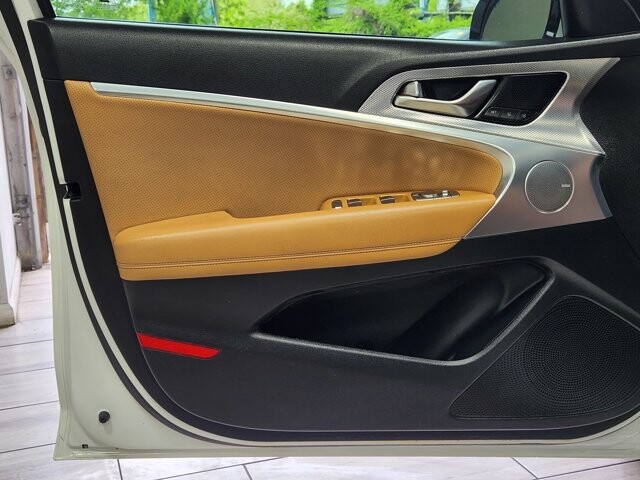 2022 Genesis G70 in Cinnaminson, NJ 08077 - 18131411 10