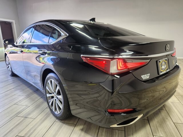 2019 Lexus ES 350 in Cinnaminson, NJ 08077 - 18131412 3