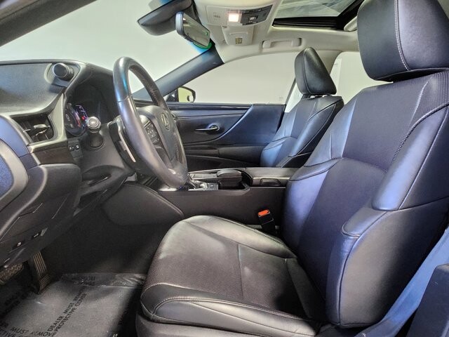 2019 Lexus ES 350 in Cinnaminson, NJ 08077 - 18131412 11