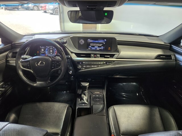 2019 Lexus ES 350 in Cinnaminson, NJ 08077 - 18131412 16