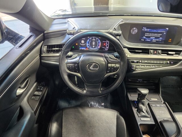 2019 Lexus ES 350 in Cinnaminson, NJ 08077 - 18131412 17