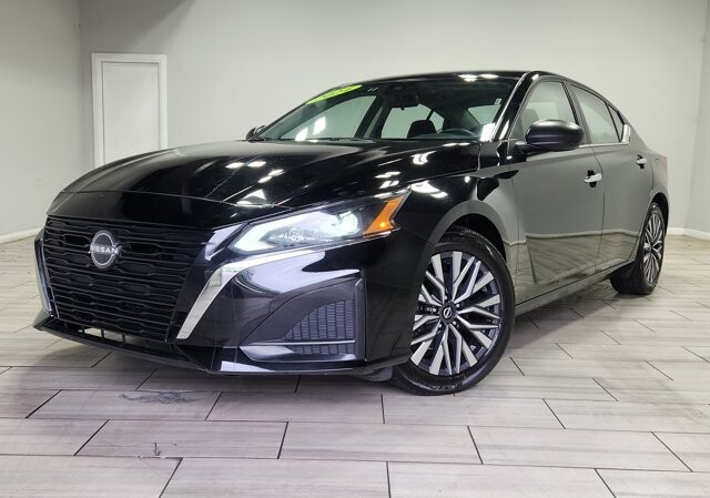 2024 Nissan Altima in Cinnaminson, NJ 08077 - 18131416