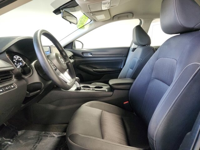 2022 Nissan Altima in Cinnaminson, NJ 08077 - 18131418 11