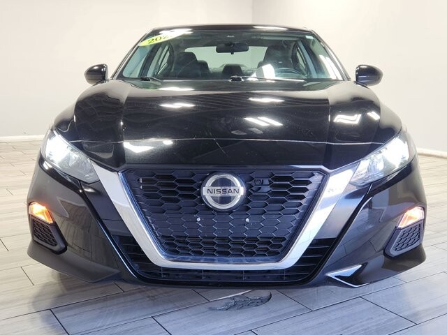 2022 Nissan Altima in Cinnaminson, NJ 08077 - 18131418 8