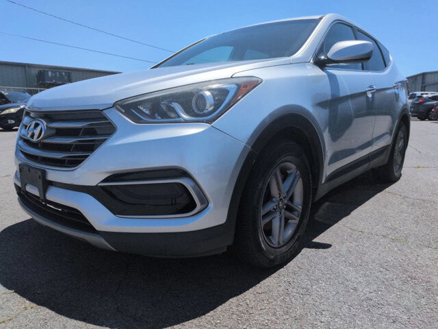 2017 Hyundai Santa Fe in North Little Rock, AR 72117-1620 - 18131420