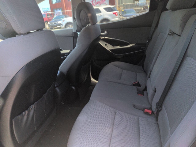 2017 Hyundai Santa Fe in North Little Rock, AR 72117-1620 - 18131420 4