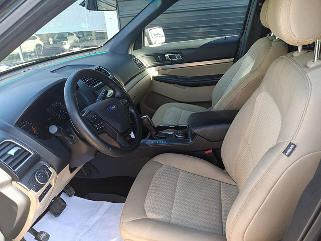 2017 Ford Explorer in DuBois, PA 15801 - 18131426 10