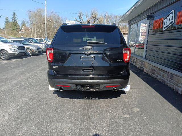 2017 Ford Explorer in DuBois, PA 15801 - 18131426 5