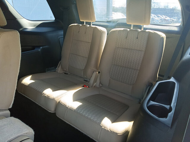 2017 Ford Explorer in DuBois, PA 15801 - 18131426 12