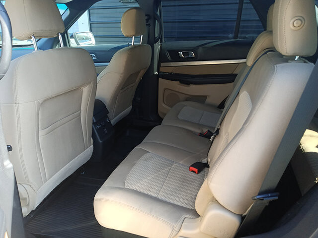 2017 Ford Explorer in DuBois, PA 15801 - 18131426 11