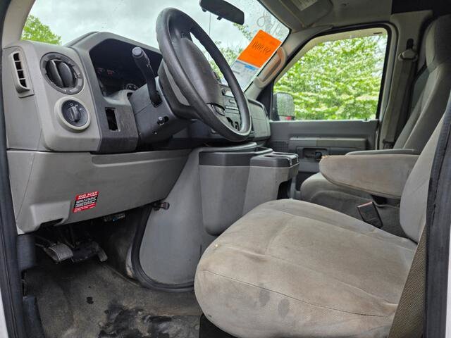 2012 Ford E-250 and Econoline 250 in Blauvelt, NY 10913 - 18131427 10