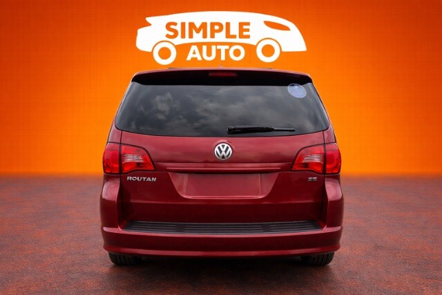 2012 Volkswagen Routan in Dallas, TX 75228 - 18131430 7