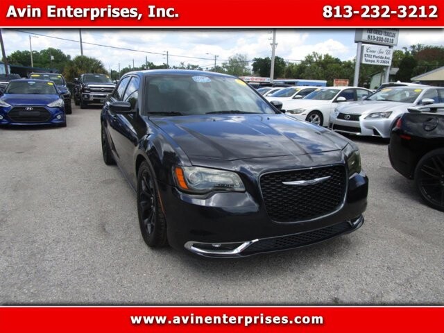 2019 Chrysler 300 in Tampa, FL 33604-6914 - 18131435
