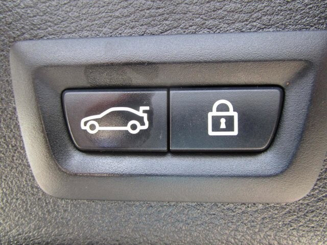 2017 BMW X4 in Tampa, FL 33604-6914 - 18131436 29