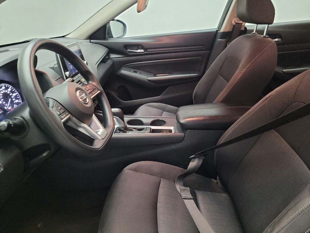 2020 Nissan Altima in Downey, CA 90241 - 18131438 17