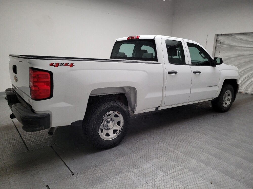 2019 Chevrolet Silverado 1500 in Riverside, CA 92504 - 18131439 10