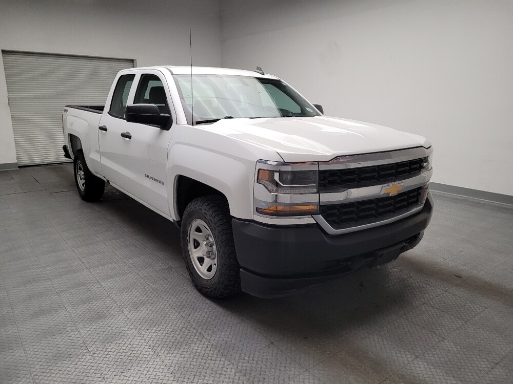 2019 Chevrolet Silverado 1500 in Riverside, CA 92504 - 18131439 13