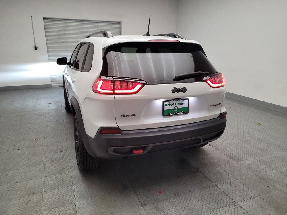 2019 Jeep Cherokee in Sacramento, CA 95821 - 18131442 6