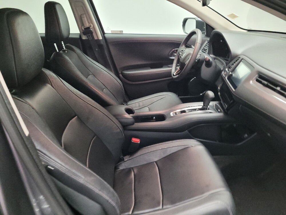 2021 Honda HR-V in Montclair, CA 91763 - 18131443 21