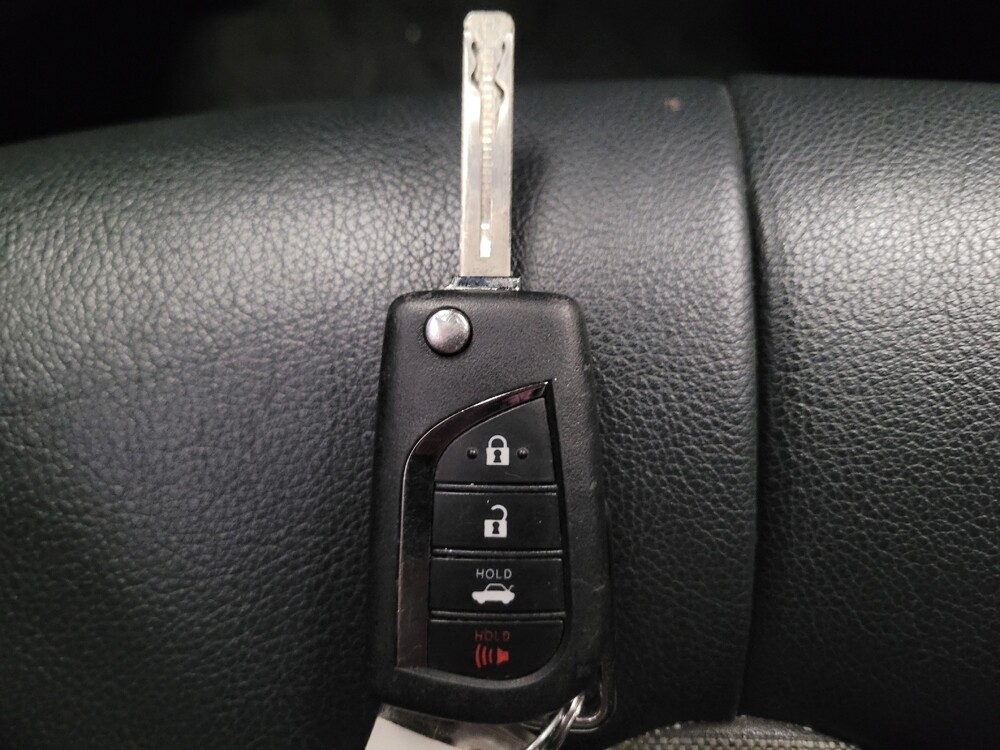 2020 Toyota Camry in Riverside, CA 92504 - 18131444 32