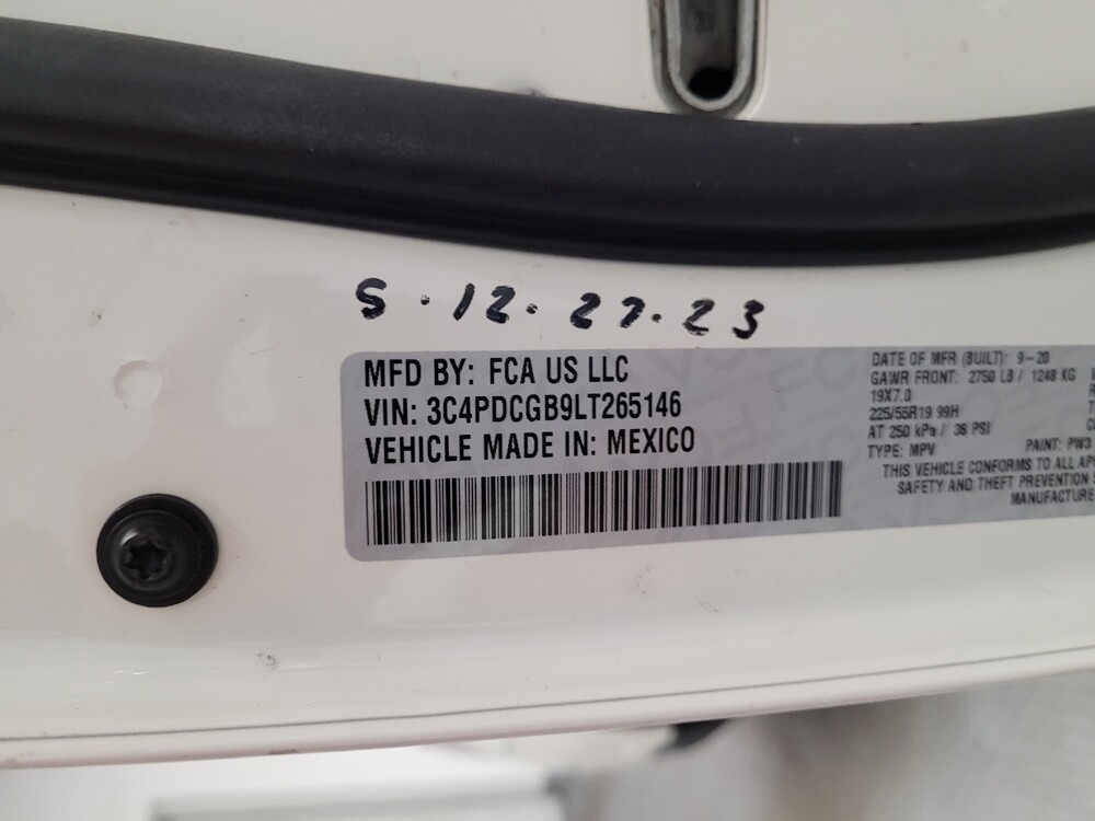 2020 Dodge Journey in Riverside, CA 92504 - 18131445 33