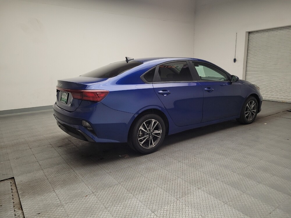 2024 Kia Forte in Downey, CA 90241 - 18131446 10