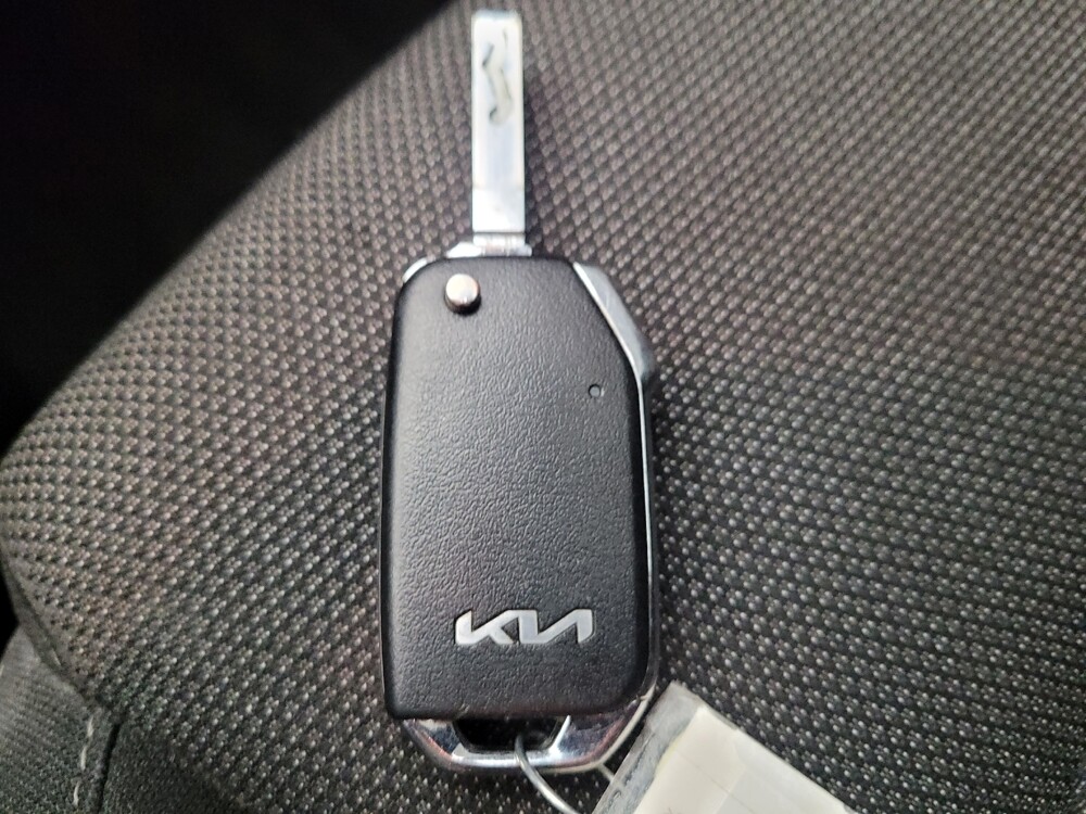 2024 Kia Forte in Downey, CA 90241 - 18131446 32