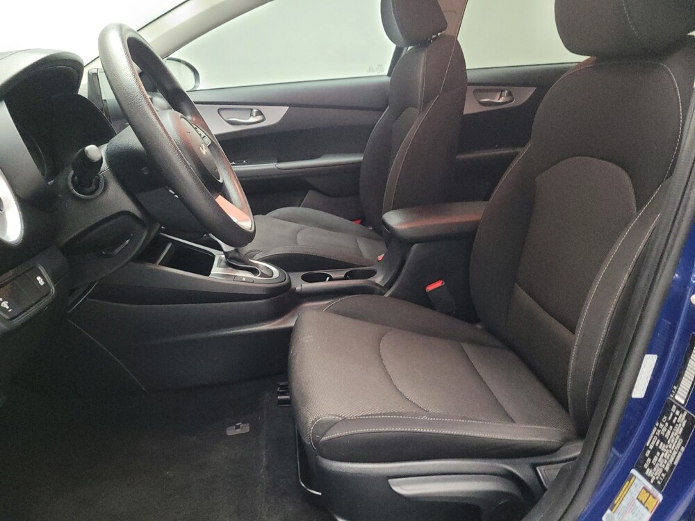 2024 Kia Forte in Downey, CA 90241 - 18131446 17