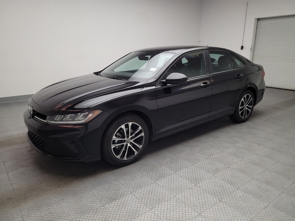 2025 Volkswagen Jetta in Fresno, CA 93726 - 18131447 2