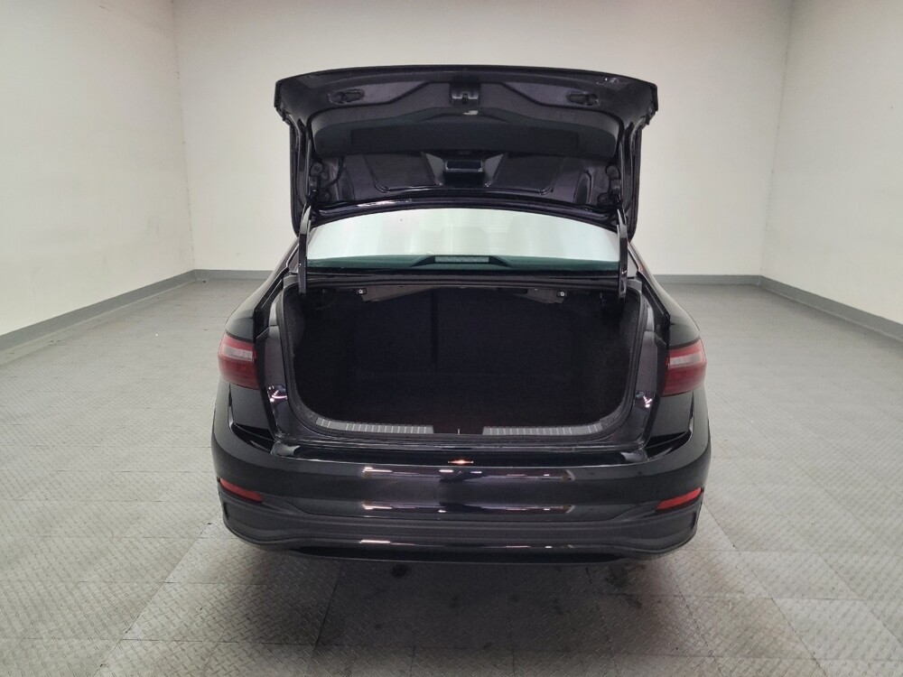 2025 Volkswagen Jetta in Fresno, CA 93726 - 18131447 29