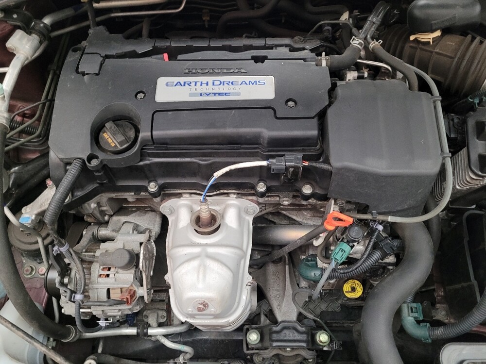 2015 Honda Accord in Sacramento, CA 95821 - 18131448 30