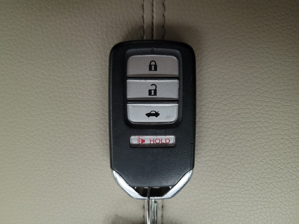 2015 Honda Accord in Sacramento, CA 95821 - 18131448 32